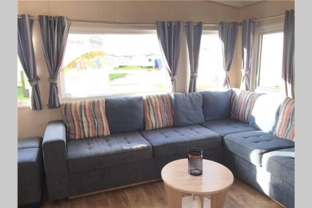 8 Berth Caravan At Parkdean Camber Sands Bagian luar foto
